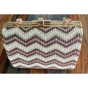 Ladies clutch shoulder bag